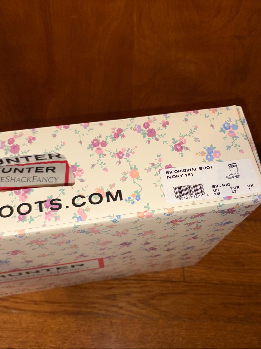 Hunter x Loveshackfancy Floral Patterned Rain Boots White, Pink, Blue - Picture 3 of 16